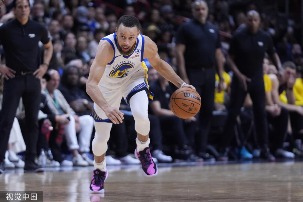 滑雪运动由 滑雪运动由